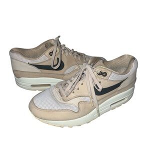 Nike Air Max
1 Pinnacle 'Mushroom' Sz 6.5